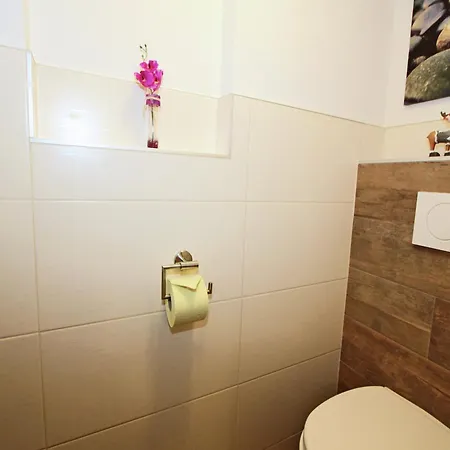 Spacious Near Area In Holiday home Kaltenbach