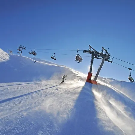 Prázdninový dům Spacious Near Area In Kaltenbach