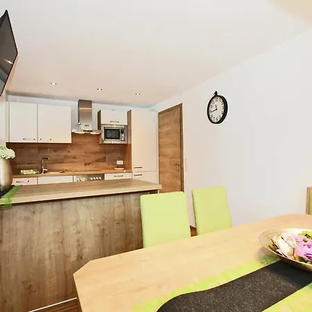 Spacious Near Area In * Kaltenbach