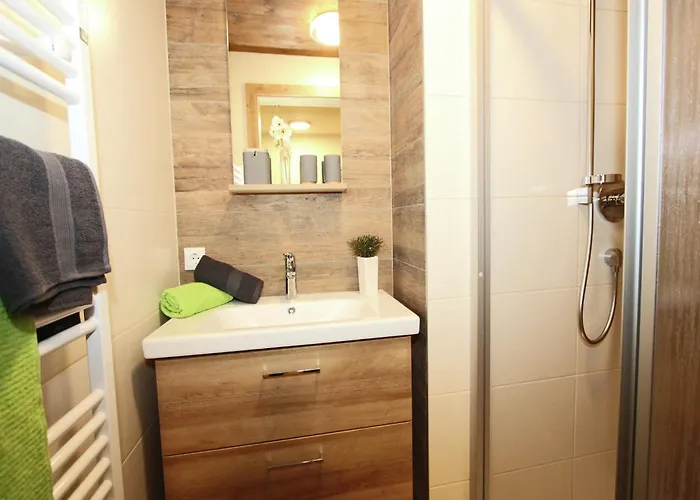 Spacious Near Area In Hébergement de vacances *