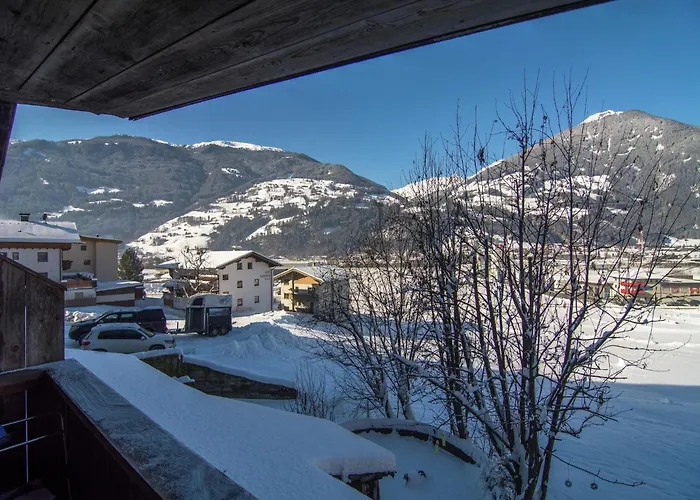 Hébergement de vacances Spacious Near Area In *