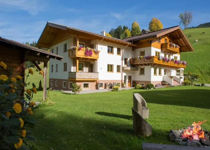 Spacious Near Area In Hébergement de vacances Kaltenbach