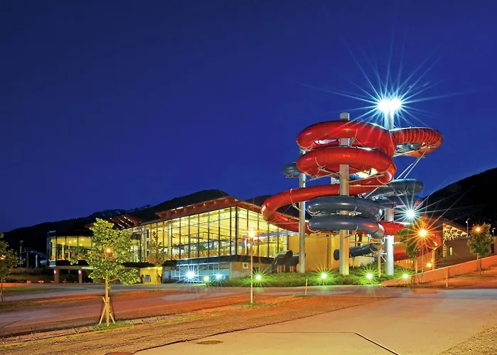 Spacious Near Area In Hébergement de vacances *