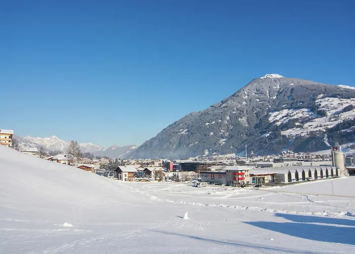 Hébergement de vacances Spacious Near Area In *