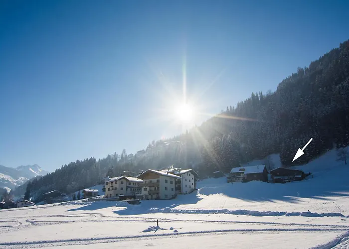 Spacious Near Area In Hébergement de vacances