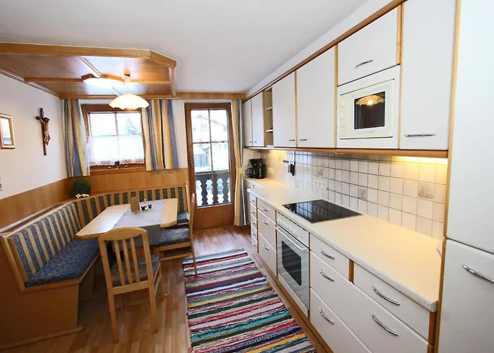 Spacious Near Area In 度假居 *