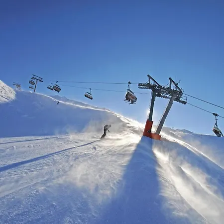 Dom wakacyjny Spacious Near Area In *